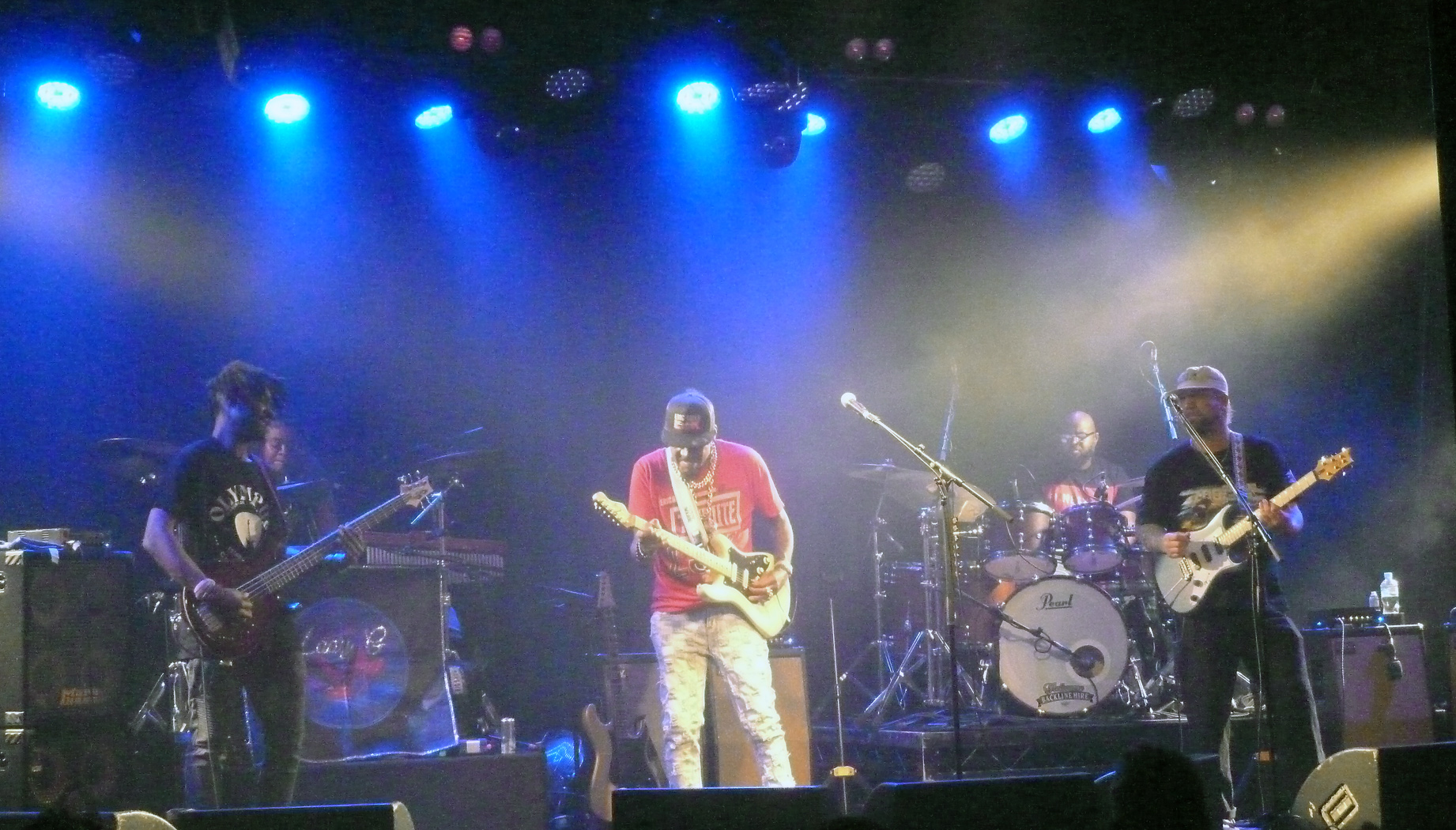 EricGales2025-11-24TheGovernorHindmarshHotelAdelaideAustraliaEricGales2025-11-24TheGovernorHindmarshHotelAdelaideAustralia (3).jpg